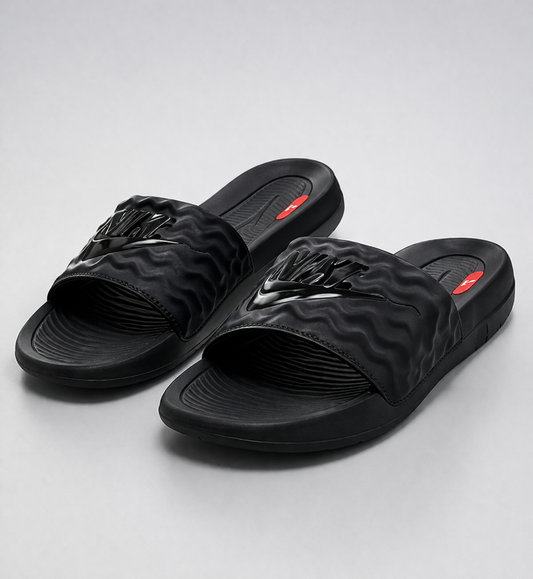 Claquette Nike noire premium – Confort et style