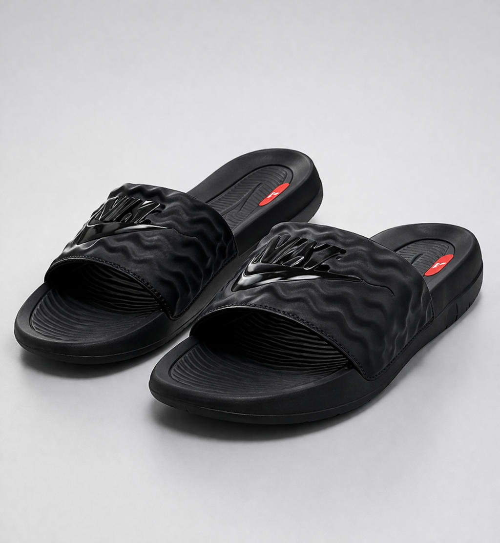 Claquette Nike noire premium – Confort et style